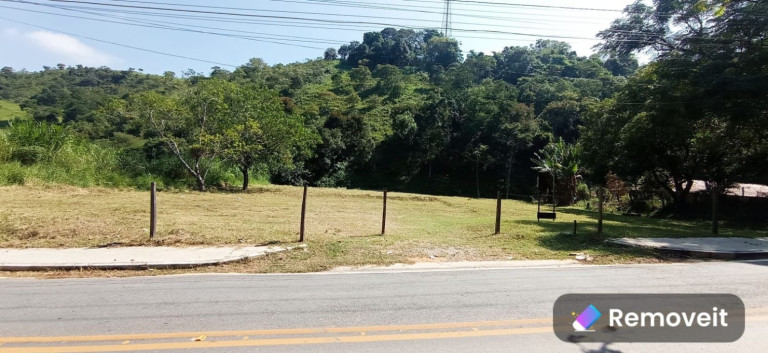 Terreno à Venda, 1.000 m² em Centro - Santa Branca