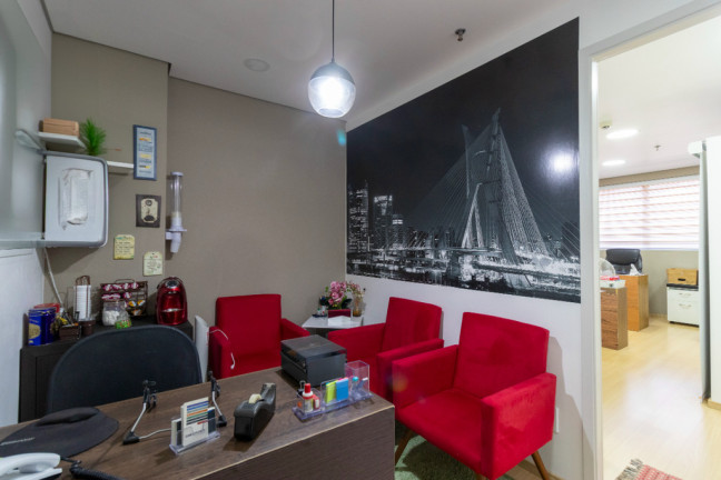 Sala Comercial à Venda, 30 m² em Planalto Paulista - São Paulo