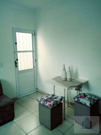 Imagem Casa com 2 Quartos à Venda, 150 m² Imagem Casa com 2 Quartos à Venda, 150 m²