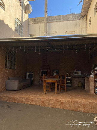 Imagem Imóvel com 3 Quartos à Venda, 1.050 m² em Jardim Planalto - Goiânia
