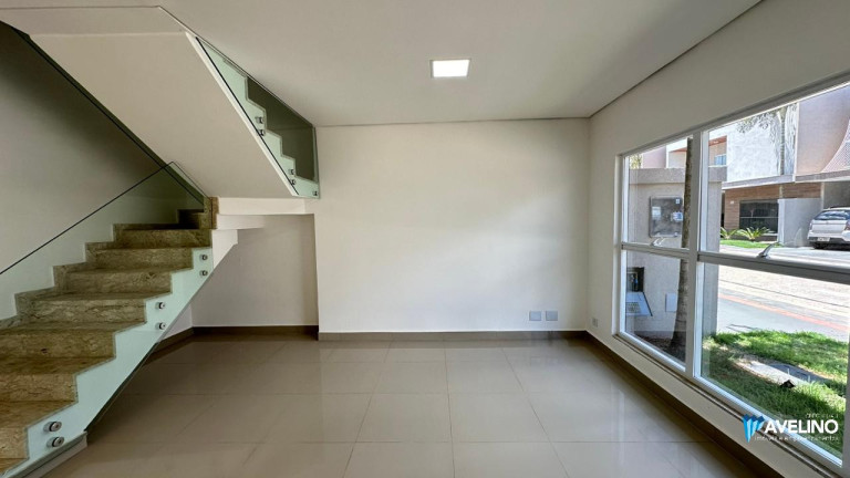 Imagem Sobrado com 3 Quartos à Venda, 167 m² em Tiradentes - Campo Grande Imagem Sobrado com 3 Quartos à Venda, 167 m² em Tiradentes - Campo Grande