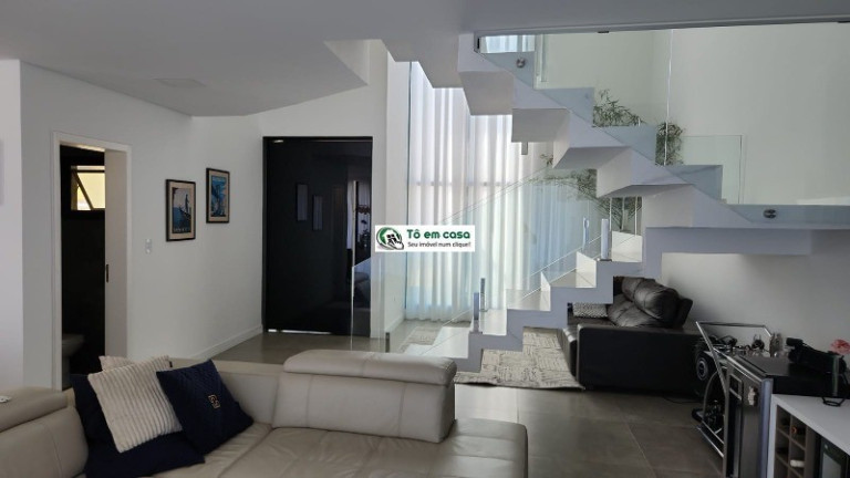 Imagem Casa com 3 Quartos à Venda, 205 m² em Loteamento Residencial Parque Lago Dourado - Jacareí Imagem Casa com 3 Quartos à Venda, 205 m² em Loteamento Residencial Parque Lago Dourado - Jacareí