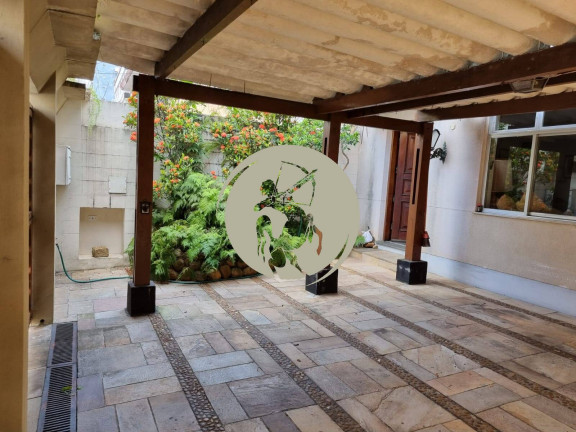 Imagem Casa com 4 Quartos à Venda, 256 m² em Gonzaga - Santos Imagem Casa com 4 Quartos à Venda, 256 m² em Gonzaga - Santos