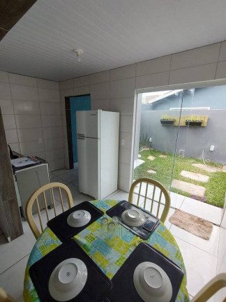 Imagem Casa com 2 Quartos à Venda, 76 m² em São João Do Rio Vermelho - Florianópolis