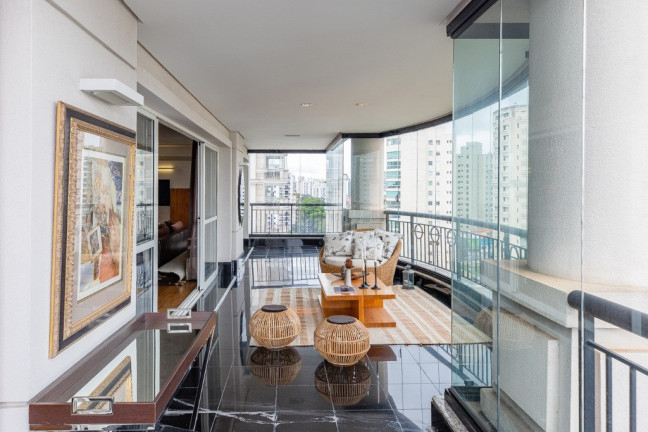 Imagem Imóvel com 4 Quartos à Venda, 300 m² em Planalto Paulista - São Paulo Imagem Imóvel com 4 Quartos à Venda, 300 m² em Planalto Paulista - São Paulo