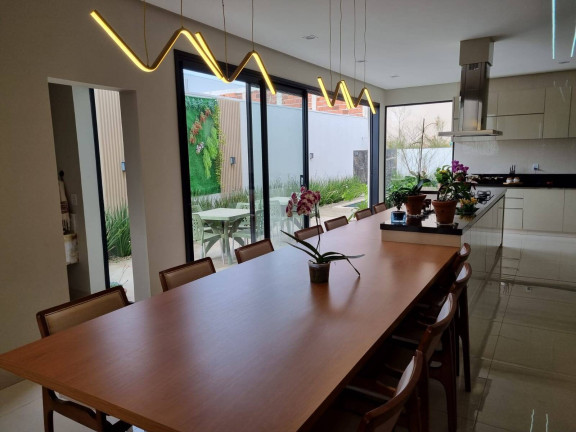 Imagem Casa de Condomínio com 3 Quartos à Venda, 246 m² em Condomínio Vale Dos Pássaros - Anápolis