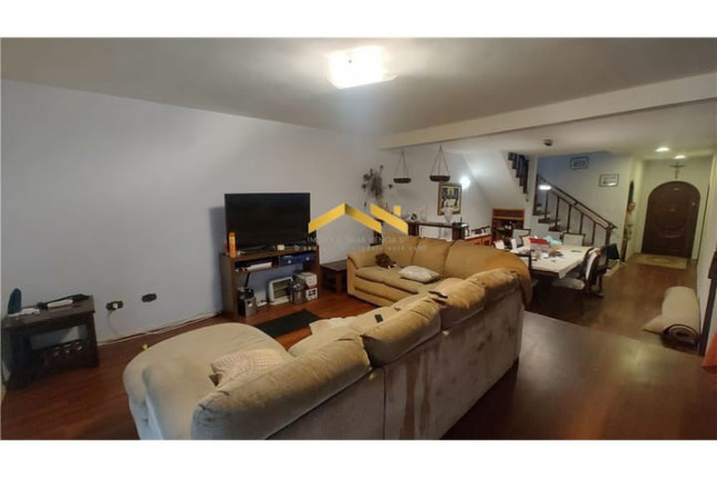 Imagem Casa com 4 Quartos à Venda, 245 m² em Jardim Prudência - São Paulo