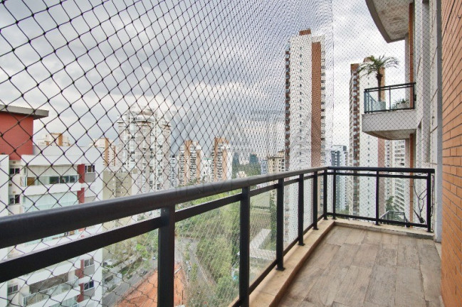Imagem Imóvel com 3 Quartos à Venda, 184 m² em Vila Andrade - São Paulo