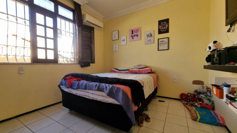 Imagem Casa com 3 Quartos à Venda, 419 m² em Bom Futuro - Fortaleza