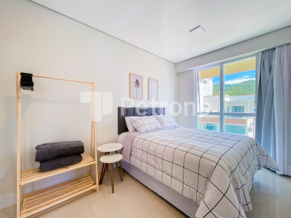 Imagem Imóvel com 3 Quartos à Venda, 185 m² em Palmas - Governador Celso Ramos
