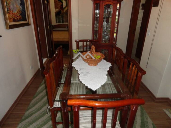 Imagem Apartamento com 3 Quartos à Venda, 120 m² em Vila Capivari - Campos Do Jordão Imagem Apartamento com 3 Quartos à Venda, 120 m² em Vila Capivari - Campos Do Jordão