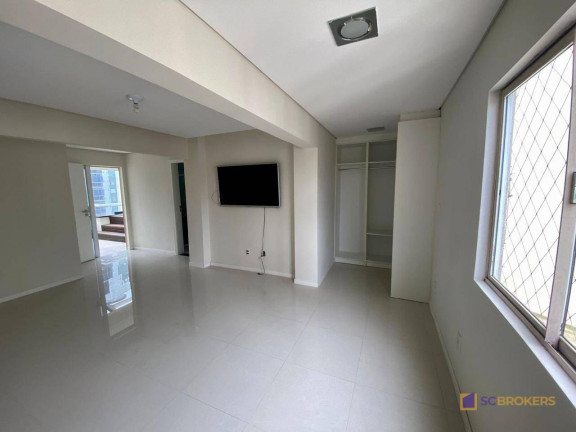 Imagem Imóvel com 4 Quartos à Venda, 200 m² em Centro - Balneário Camboriú