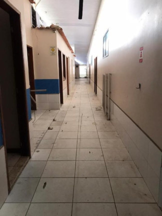 Imóvel para Alugar, 720 m² em Imbetiba - Macaé