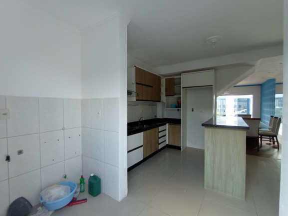 Imagem Sobrado com 2 Quartos à Venda, 110 m² em Areias - Camboriú
