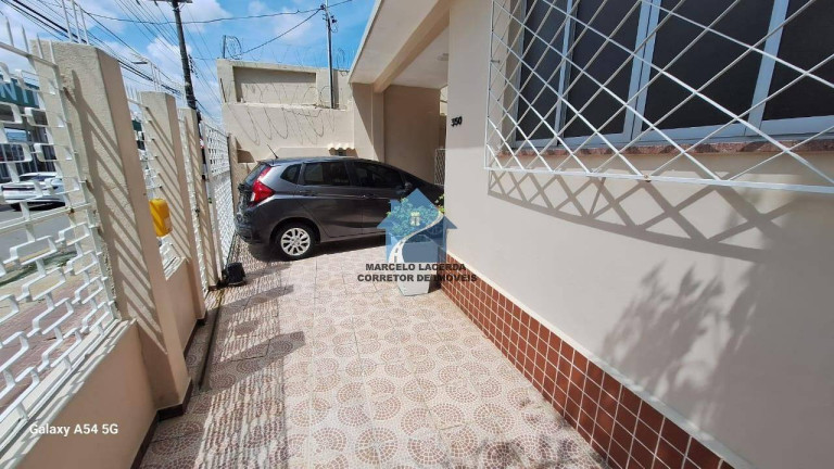 Imagem Casa com 3 Quartos à Venda, 280 m² em Centro - Manaus Imagem Casa com 3 Quartos à Venda, 280 m² em Centro - Manaus