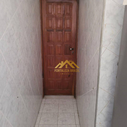 Imagem Imóvel com 5 Quartos à Venda, 240 m² em Parangaba - Fortaleza Imagem Imóvel com 5 Quartos à Venda, 240 m² em Parangaba - Fortaleza