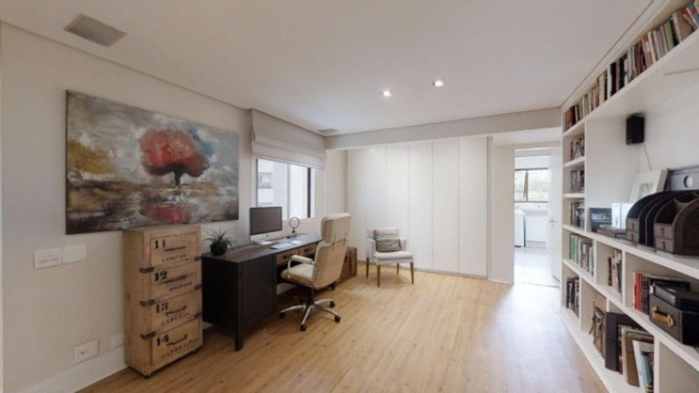 Imagem Apartamento com 3 Quartos à Venda, 235 m² em Itaim Bibi - São Paulo Imagem Apartamento com 3 Quartos à Venda, 235 m² em Itaim Bibi - São Paulo