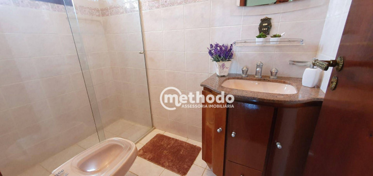 Imagem Casa com 3 Quartos à Venda, 251 m² em Parque Da Figueira - Campinas Imagem Casa com 3 Quartos à Venda, 251 m² em Parque Da Figueira - Campinas