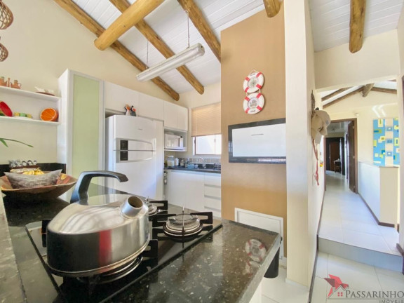 Imagem Casa com 4 Quartos à Venda, 300 m² em Praia Da Cal - Torres Imagem Casa com 4 Quartos à Venda, 300 m² em Praia Da Cal - Torres