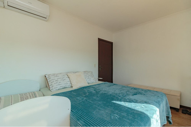 Imagem Apartamento com 2 Quartos à Venda, 76 m² em Jardim Do Salso - Porto Alegre