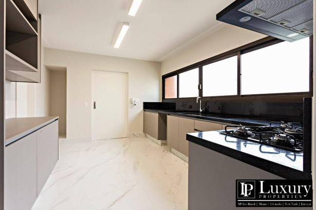Imagem Apartamento com 3 Quartos à Venda, 210 m² em Brooklin Paulista - São Paulo Imagem Apartamento com 3 Quartos à Venda, 210 m² em Brooklin Paulista - São Paulo
