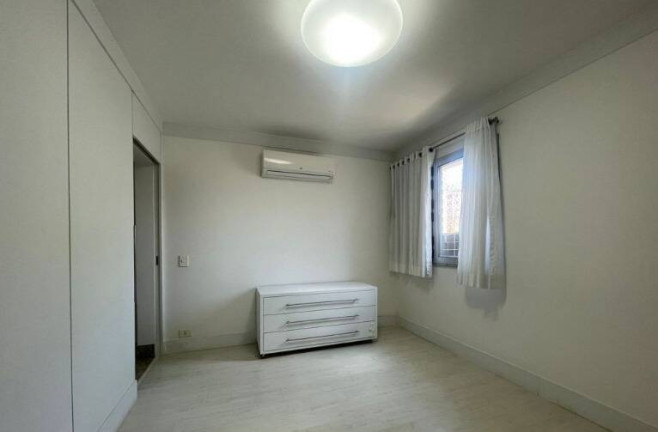 Imagem Apartamento com 3 Quartos à Venda, 199 m² em Moema - São Paulo Imagem Apartamento com 3 Quartos à Venda, 199 m² em Moema - São Paulo