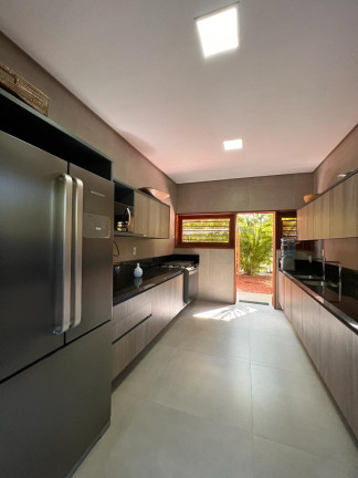 Imagem Casa com 5 Quartos à Venda, 320 m² em Praia Do Forte - Praia Do Forte Imagem Casa com 5 Quartos à Venda, 320 m² em Praia Do Forte - Praia Do Forte