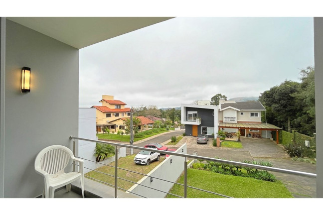 Imagem Casa de Condomínio com 3 Quartos à Venda, 174 m² Imagem Casa de Condomínio com 3 Quartos à Venda, 174 m²