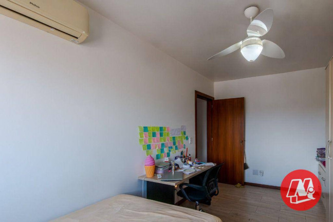 Imagem Apartamento com 3 Quartos à Venda, 158 m² em Rio Branco - Porto Alegre