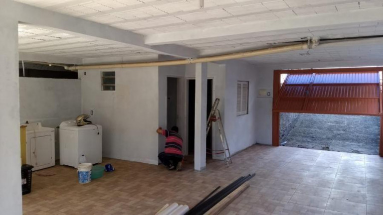 Imagem Casa com 4 Quartos à Venda, 244 m² em Centro - Dois Irmãos Imagem Casa com 4 Quartos à Venda, 244 m² em Centro - Dois Irmãos