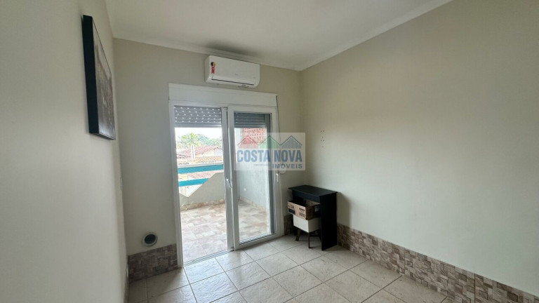 Imagem Casa com 3 Quartos à Venda, 211 m² em Real - Praia Grande Imagem Casa com 3 Quartos à Venda, 211 m² em Real - Praia Grande