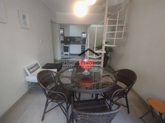 Imagem Cobertura com 3 Quartos à Venda, 150 m²