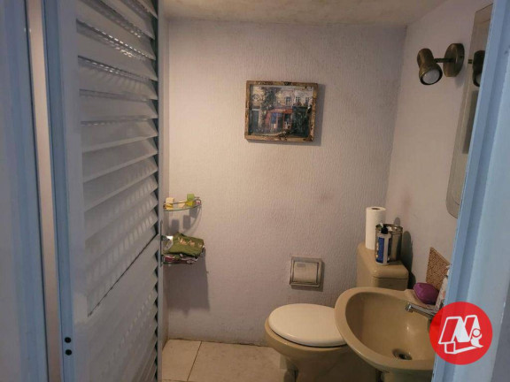 Imagem Casa com 4 Quartos à Venda, 207 m² em Rio Branco - Porto Alegre