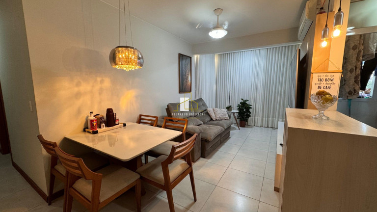Imagem Imóvel com 2 Quartos à Venda, 60 m² em Bento Ferreira - Vitória Imagem Imóvel com 2 Quartos à Venda, 60 m² em Bento Ferreira - Vitória