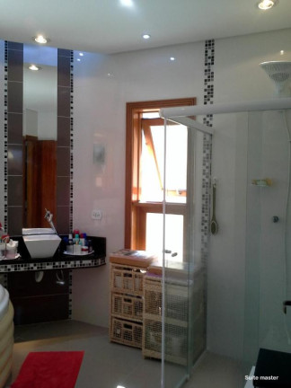 Imagem Casa com 2 Quartos à Venda, 150 m² em Flórida - Praia Grande Imagem Casa com 2 Quartos à Venda, 150 m² em Flórida - Praia Grande