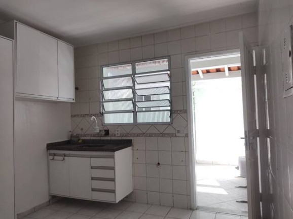 Imagem Casa com 2 Quartos para Alugar, 69 m² em Granja Viana - Cotia