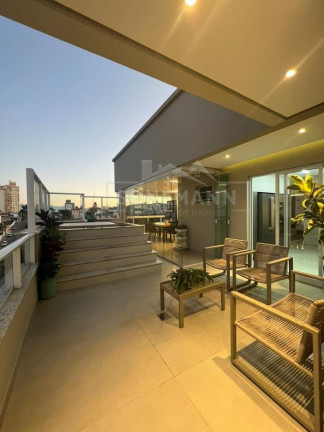 Imagem Cobertura com 3 Quartos à Venda, 215 m² em Barreiros - São José