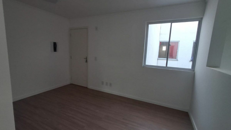 Imagem Apartamento com 2 Quartos à Venda, 45 m² em Jardim Itaqui - Campo Largo Imagem Apartamento com 2 Quartos à Venda, 45 m² em Jardim Itaqui - Campo Largo