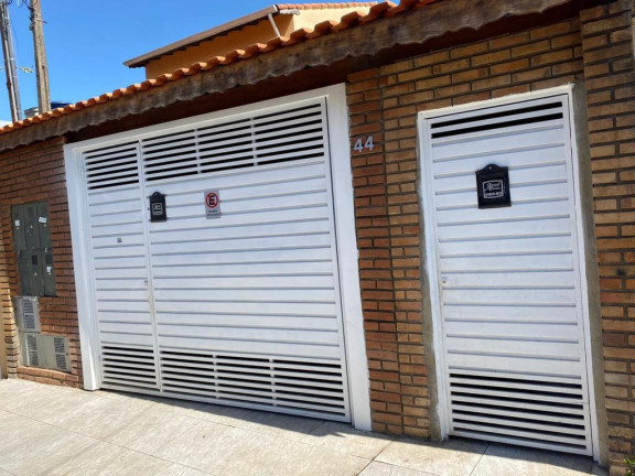 Casa com 2 Quartos para Alugar, 55 m² em Jardim Araruama - Cotia