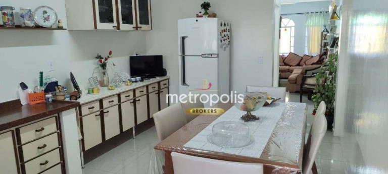 Sobrado com 2 Quartos à Venda, 166 m² em Jardim - Santo André
