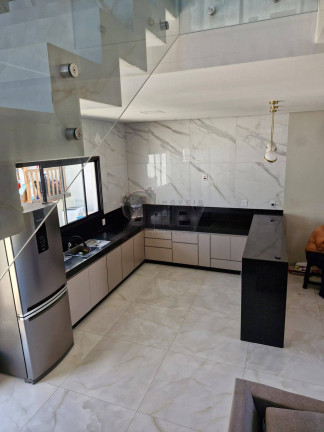 Imagem Casa com 3 Quartos à Venda, em Augusta Mota - Montes Claros Imagem Casa com 3 Quartos à Venda, em Augusta Mota - Montes Claros