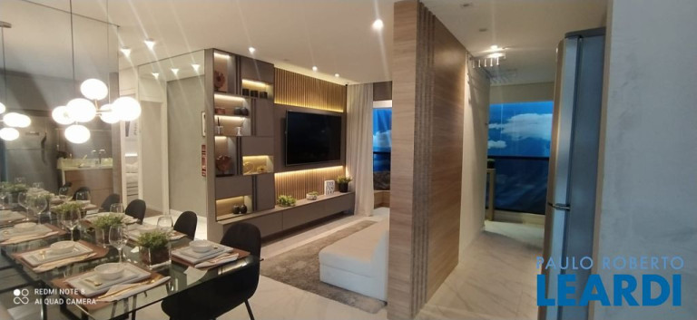 Imagem Apartamento com 2 Quartos à Venda, 61 m² em Campestre - Santo André