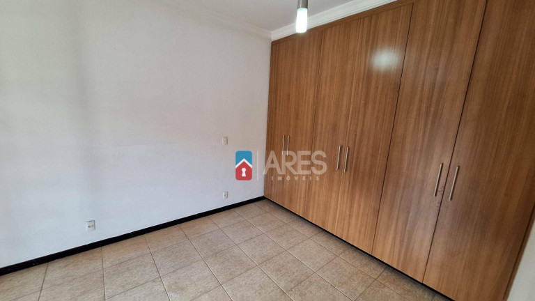 Imagem Casa com 3 Quartos para Alugar, 400 m² em Werner Plaas - Americana Imagem Casa com 3 Quartos para Alugar, 400 m² em Werner Plaas - Americana