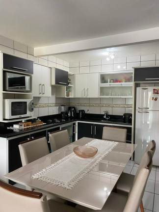 Imagem Casa com 3 Quartos à Venda, 105 m² em Centro - Garopaba