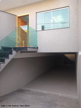 Imagem Casa com 3 Quartos à Venda, 190 m² em Vila Carrão - São Paulo Imagem Casa com 3 Quartos à Venda, 190 m² em Vila Carrão - São Paulo