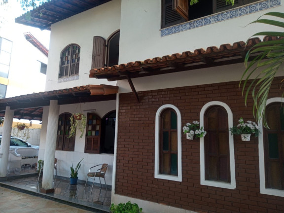 Casa com 3 Quartos à Venda, 300 m² em Caminho Das árvores - Salvador