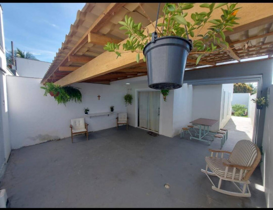 Imagem Casa com 2 Quartos à Venda, 80 m² em Santa Mônica - Guarapari Imagem Casa com 2 Quartos à Venda, 80 m² em Santa Mônica - Guarapari
