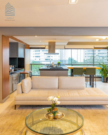 Imagem Imóvel com 3 Quartos à Venda, 209 m² em Granja Julieta - São Paulo