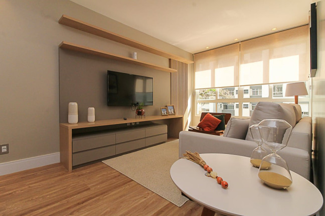Imagem Apartamento com 2 Quartos à Venda, 71 m² em Petrópolis - Porto Alegre