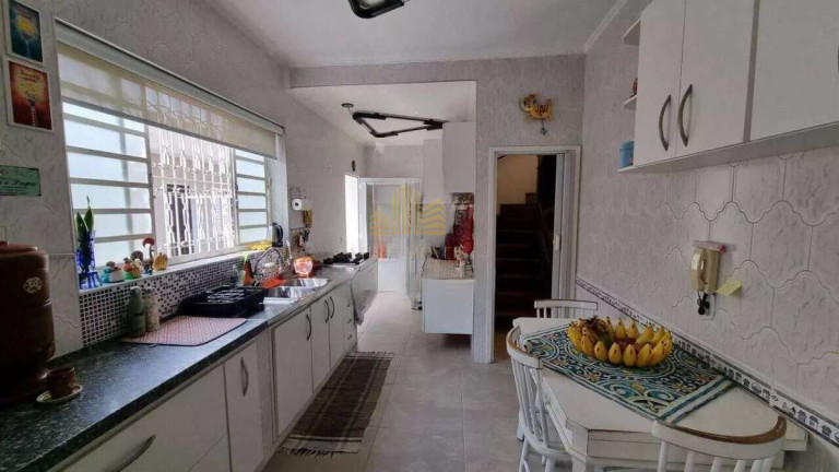 Imagem Sobrado com 3 Quartos à Venda, 312 m² em Nova Campinas - Campinas